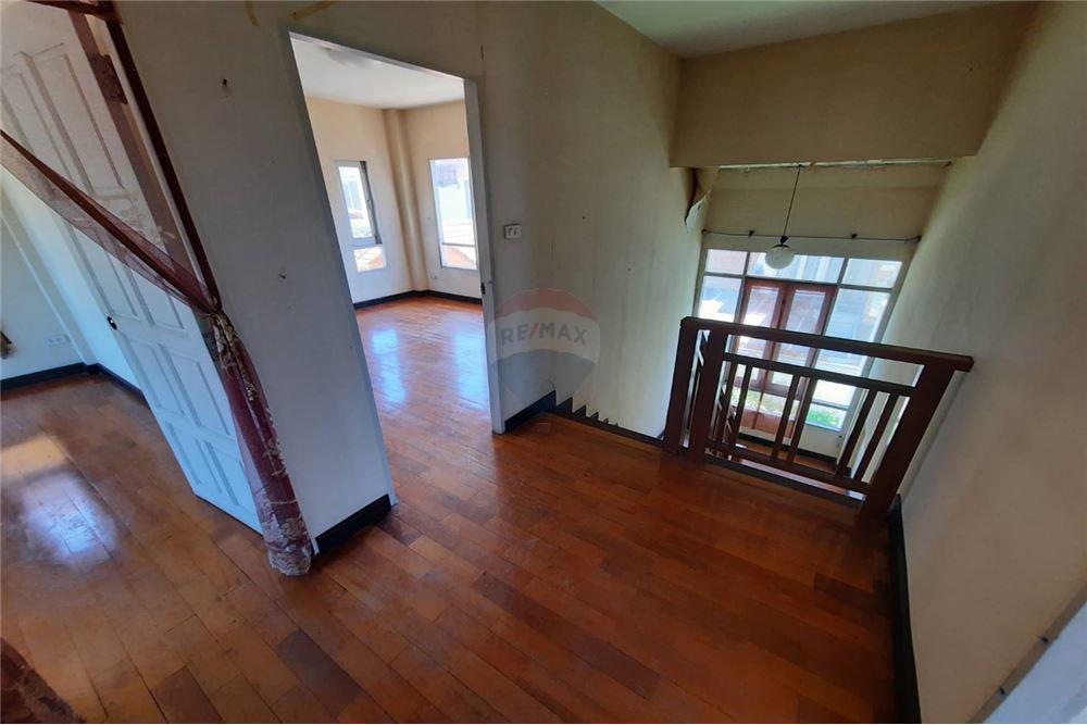 Sai Mai Second hand single house condo for sale rent